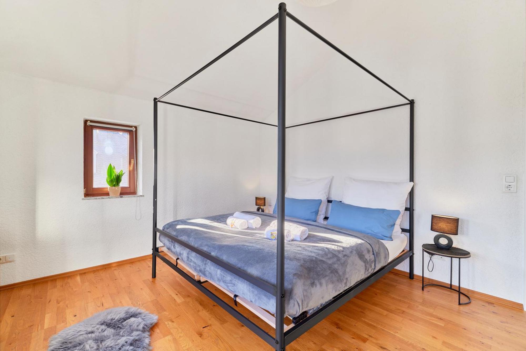 Traumferienwohnung Domblick I Parkplatz Inklusive I Zentral Gelegen I Altstadtnaehe I Netflix Limburg an der Lahn Exterior foto