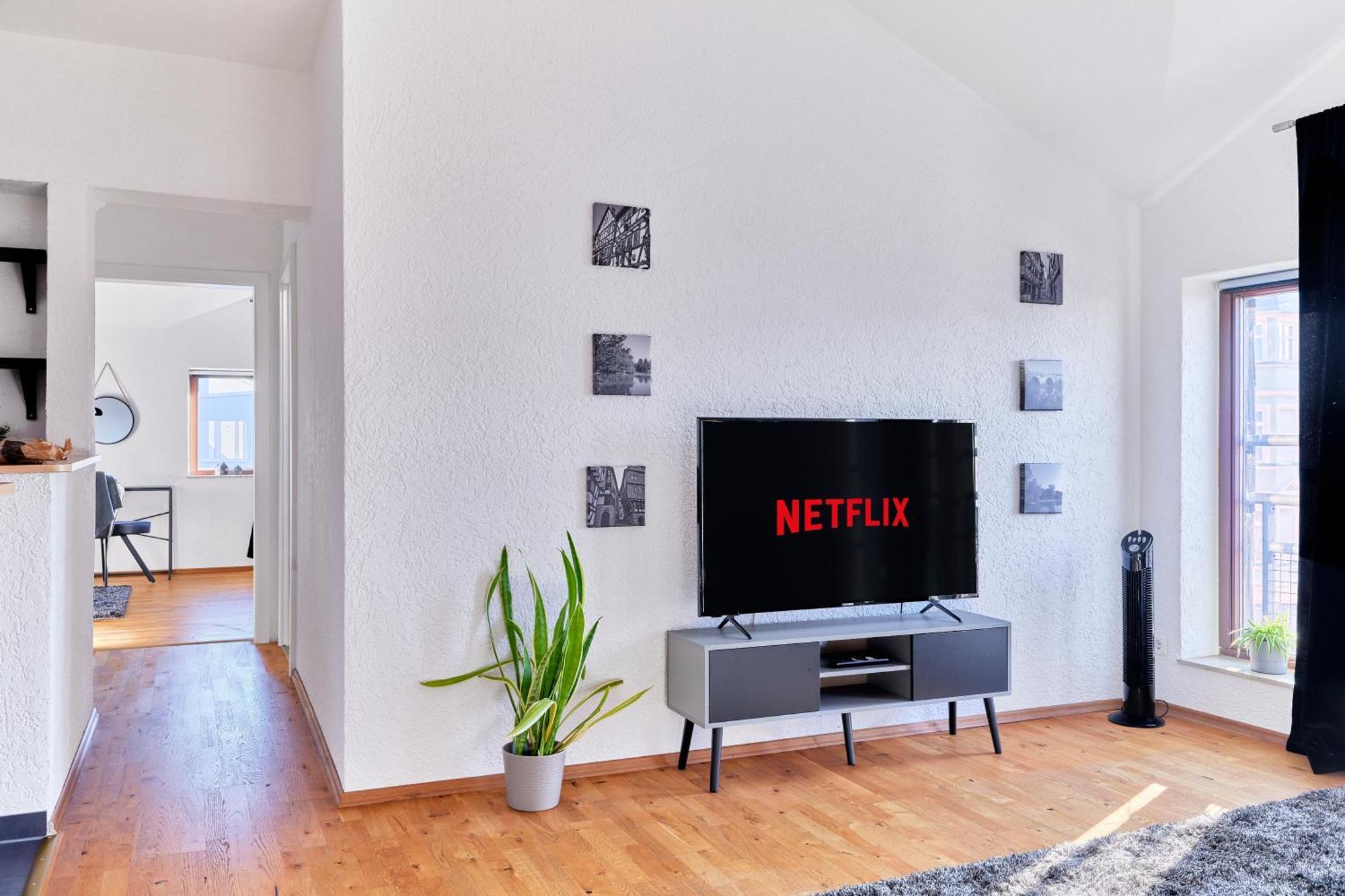 Traumferienwohnung Domblick I Parkplatz Inklusive I Zentral Gelegen I Altstadtnaehe I Netflix Limburg an der Lahn Exterior foto